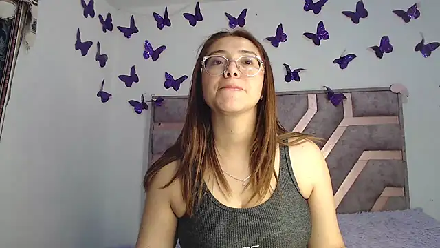 Anny Fox- online show from March 2026 05:19:01 AM