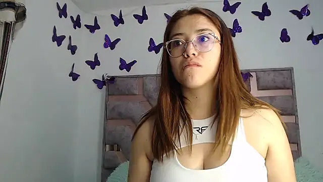 Anny Fox- online show from March 2026 03:23:01 AM