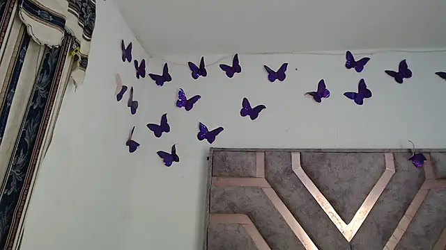 Anny Fox- online show from May 2026 05:28:02 AM