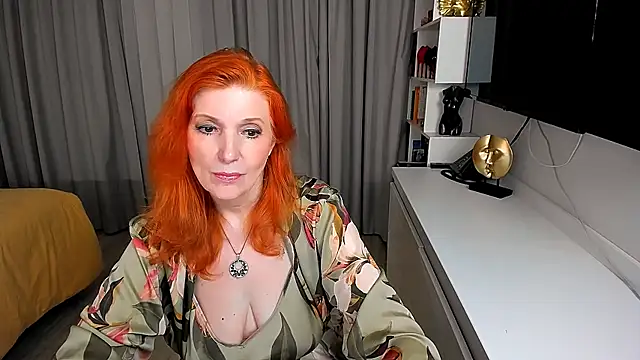 Snapshot of Fire-Fox-One chatting on April 2026 07:22:02 PM Fire-Fox-One online show from April 2026 07:22:02 PM