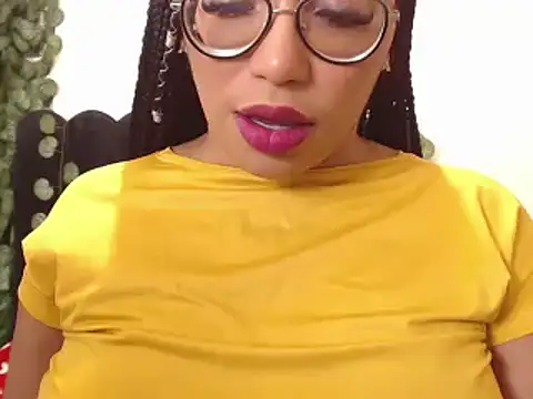 AmyBriiggs online show from November 2025 04:05:02 AM