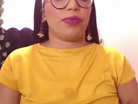 AmyBriiggs online show from September 2025 04:08:01 AM