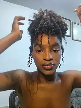 Snapshot of Zizi-campbel chatting on February 2025 10:25:01 AM Zizi-campbel online show from February 2025 10:25:01 AM