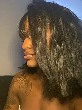 Snapshot of Zizi-campbel chatting on February 2025 12:04:01 AM Zizi-campbel online show from February 2025 12:04:01 AM