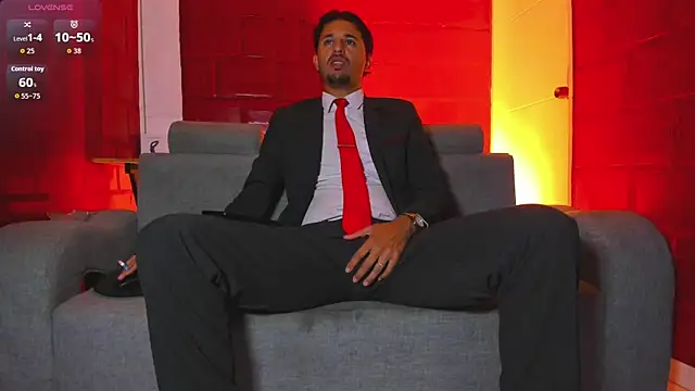 Hideintheoffice online show from August 2026 01:56:02 AM
