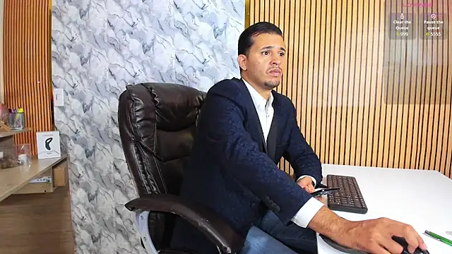 Hideintheoffice online show from March 2026 12:10:02 PM