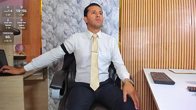 Hideintheoffice online show from April 2026 12:53:02 PM