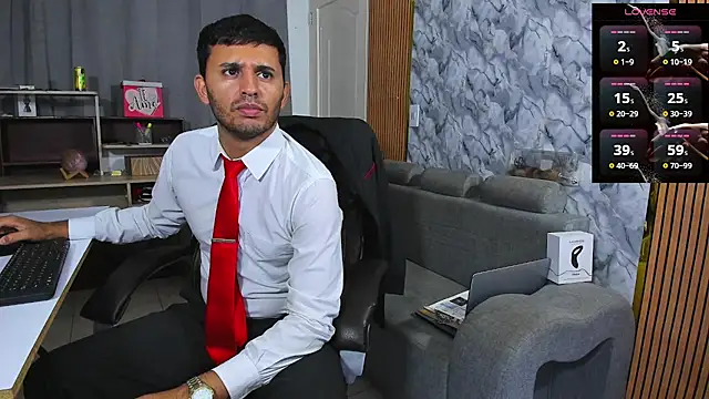 Hideintheoffice online show from February 2026 06:09:02 AM