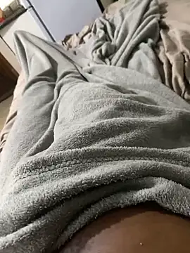 Snapshot of daddydiggg chatting on December 2025 03:29:02 PM daddydiggg online show from December 2025 03:29:02 PM