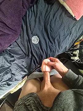 JuicyFuckinPussy online show from April 2026 09:19:02 PM