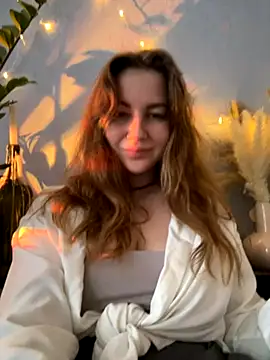 MayaMystic online show from October 2025 01:03:01 PM