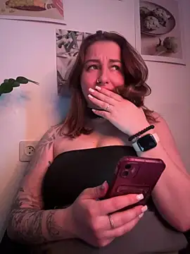 MayaMystic online show from April 2026 01:06:02 PM