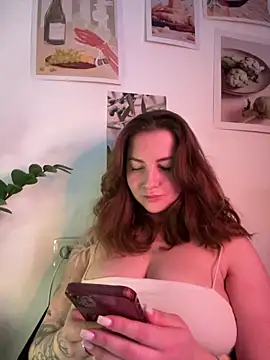 MayaMystic online show from April 2026 01:04:02 PM