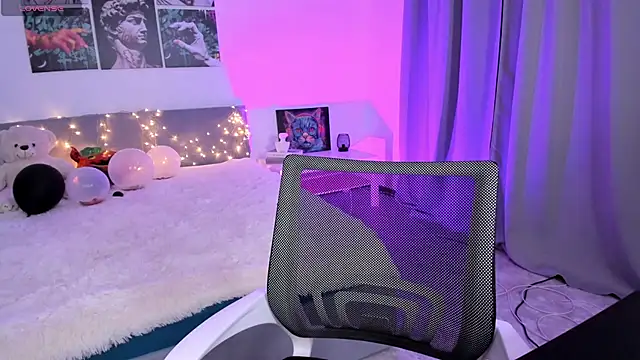 Lissa Meow  online show from November 2025 01:50:02 AM