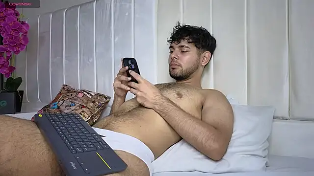 Samir bear online show from March 2025 01:50:02 PM