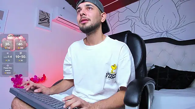 Samir bear online show from November 2025 01:54:02 PM