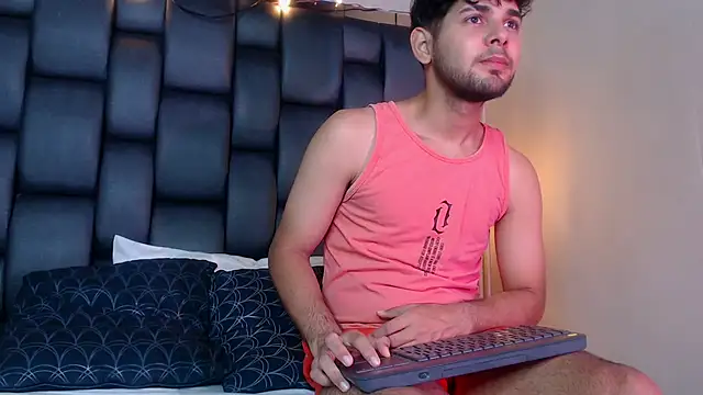 Samir bear online show from March 2025 12:50:02 PM
