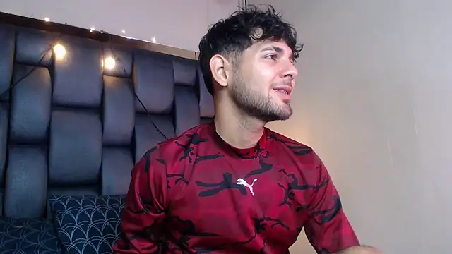 Samir bear online show from March 2025 12:38:02 PM