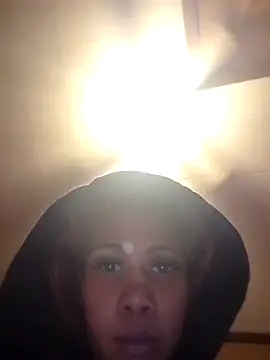 Snapshot of carmelbbyx22 chatting on November 2025 01:16:01 AM carmelbbyx22 online show from November 2025 01:16:01 AM