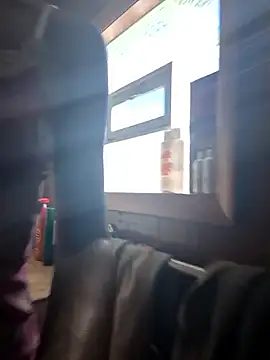 Snapshot of carmelbbyx22 chatting on November 2025 01:55:02 PM carmelbbyx22 online show from November 2025 01:55:02 PM