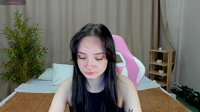 Snapshot of Cheryl__Brown chatting on January 2026 01:34:02 AM Cheryl Brown online show from January 2026 01:34:02 AM