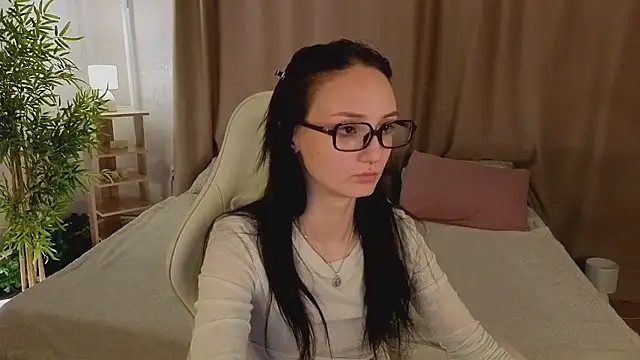 Snapshot of Cheryl__Brown chatting on July 2026 01:30:01 AM Cheryl Brown online show from July 2026 01:30:01 AM