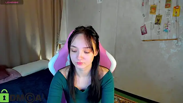 Cheryl  Brown online show from December 2025 01:33:01 AM