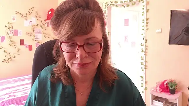Miss Moren online show from March 2026 05:51:02 AM