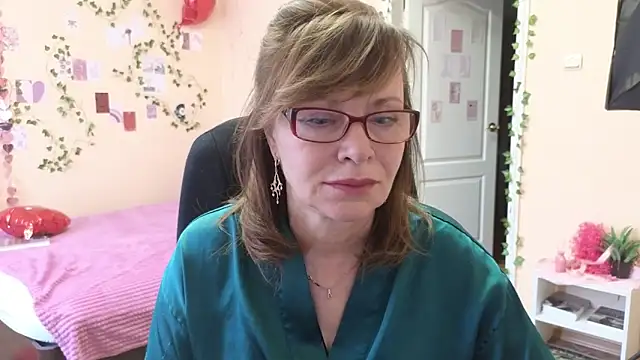 Miss Moren online show from March 2026 06:22:01 AM
