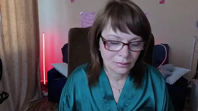 Miss Moren online show from June 2026 05:47:02 AM