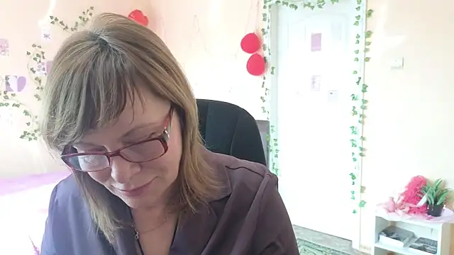 Miss Moren online show from March 2026 06:37:02 AM