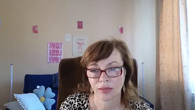 Miss Moren online show from August 2026 05:25:02 AM