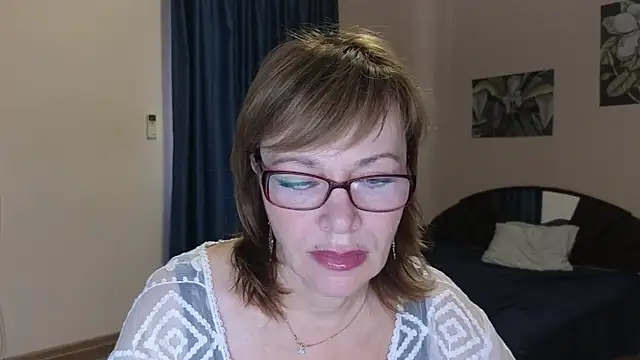 Snapshot of Miss_Moren chatting on November 2025 05:07:02 AM Miss Moren online show from November 2025 05:07:02 AM