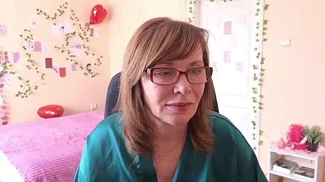 Miss Moren online show from March 2026 07:50:02 AM