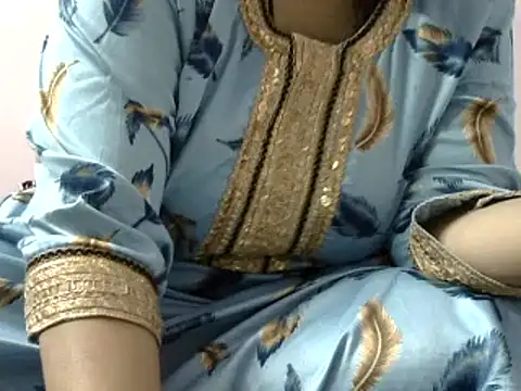 Snapshot of Housewife12 chatting on March 2025 07:16:02 PM Housewife12 online show from March 2025 07:16:02 PM