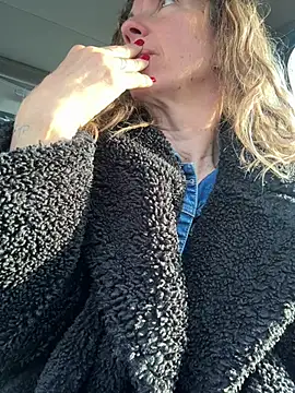 Snapshot of sansan2411 chatting on March 2026 07:53:01 AM sansan2411 online show from March 2026 07:53:01 AM