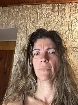 Snapshot of sansan2411 chatting on April 2026 08:43:02 AM sansan2411 online show from April 2026 08:43:02 AM