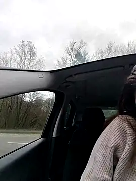 sansan2411 online show from December 2025 02:37:01 PM