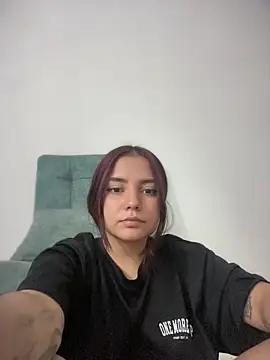 Ema kraus online show from April 2026 01:25:02 AM