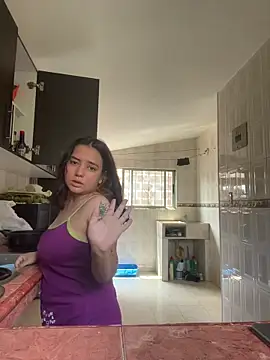 Ema kraus online show from March 2026 06:19:02 PM