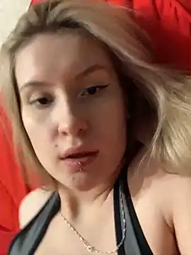 Sweet white chocolate online show from January 2025 12:42:01 PM