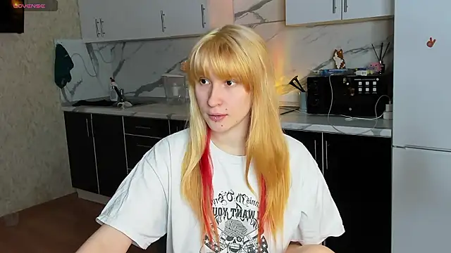 Snapshot of Sweet_white_chocolate chatting on February 2026 09:55:01 AM Sweet white chocolate online show from February 2026 09:55:01 AM