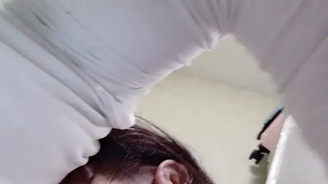 Snapshot of meimei-mei1 chatting on February 2025 05:46:02 PM meimei-mei1 online show from February 2025 05:46:02 PM