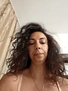 naughty69curls online show from September 2025 06:35:02 PM