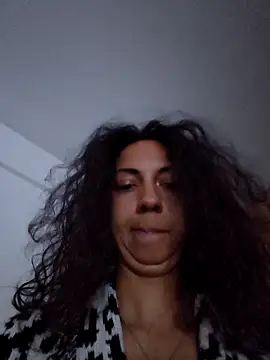 naughty69curls online show from October 2025 06:21:01 PM