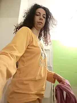 naughty69curls online show from March 2026 05:03:01 PM