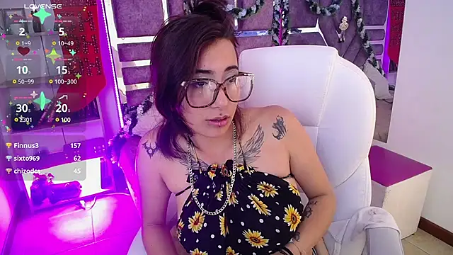 Snapshot of Camilaa1__ chatting on December 2024 09:55:02 AM Camilaa1 online show from December 2024 09:55:02 AM