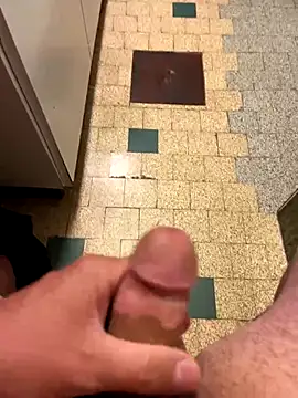 mikiss789 online show from September 2025 02:40:02 AM