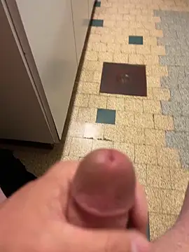 mikiss789 online show from October 2025 04:33:01 AM