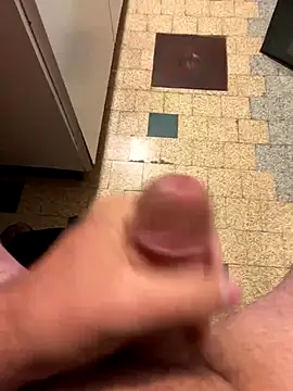 mikiss789 online show from November 2025 03:42:02 AM